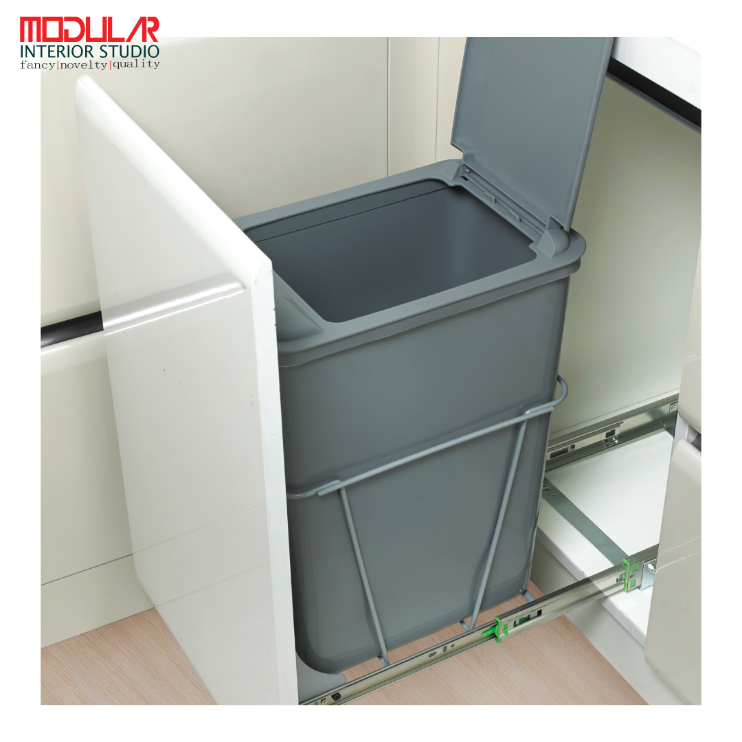 Single (1x35L) pull out waste bin